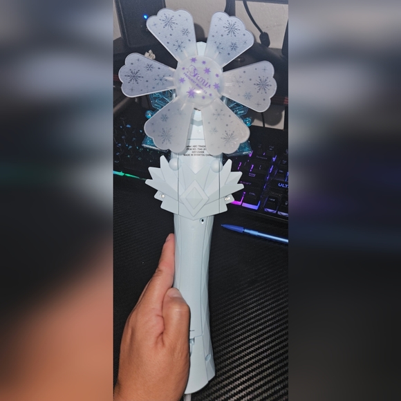 NIB PRINCESS WINDMILL BUBBLE WAND - Picture 6 of 6